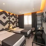 فندق وايت بالاس 3*