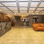 فندق وايت بالاس