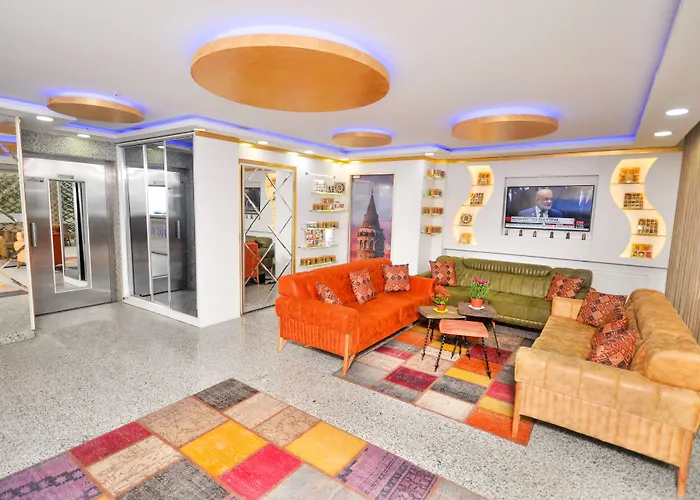 Hotel White Palace 3*