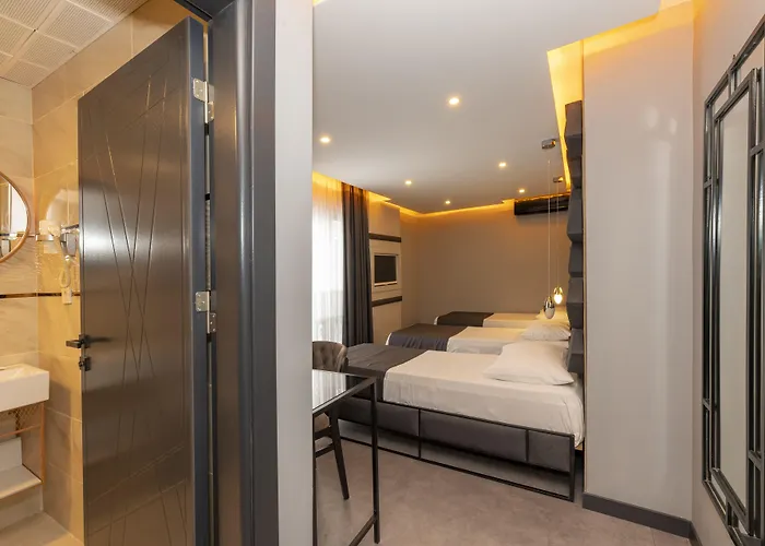 화이트 팰리스 3*