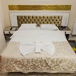 White Palace 3* Stambuł