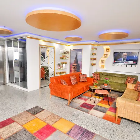 Hotel White Palace 3*