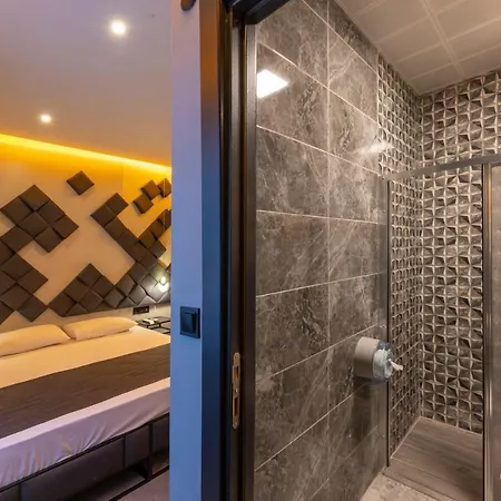 White Palace Otel